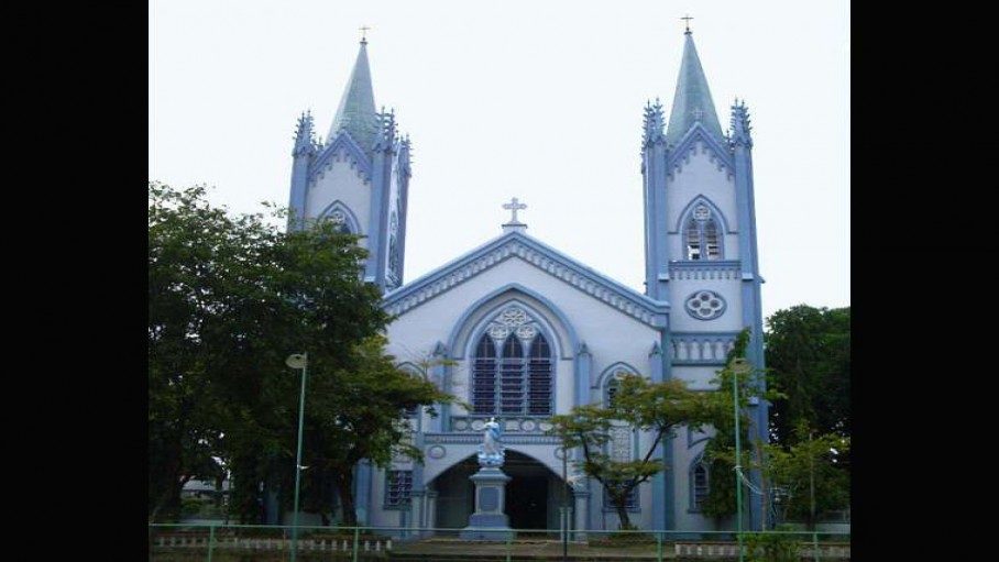 immaculate_conception_cathedral_puerto_princesa_credit_via_wikimedia.jpg