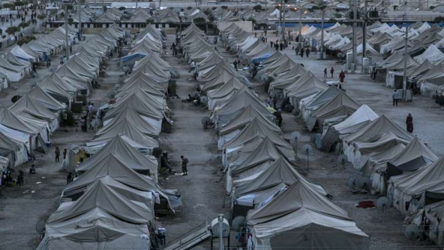  refugee_camp_in_urfa_turkey_credit_tolga_sezgin_shutterstock_.jpg